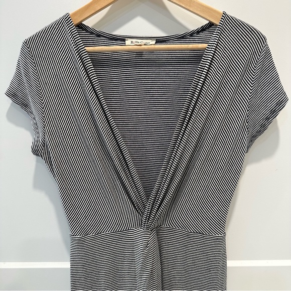 Rolla Coaster Causal Wrap Style Twist Front V-Neck Front Slit Size M - Picture 4 of 8